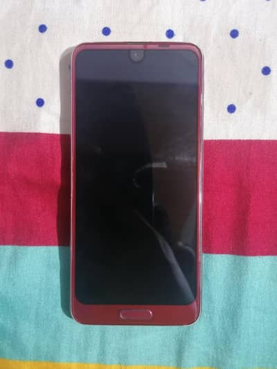 Sharp Aquos R2