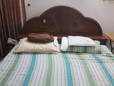 Queen Size Double Bed (Including Matteress (66by78)) With Head Storage