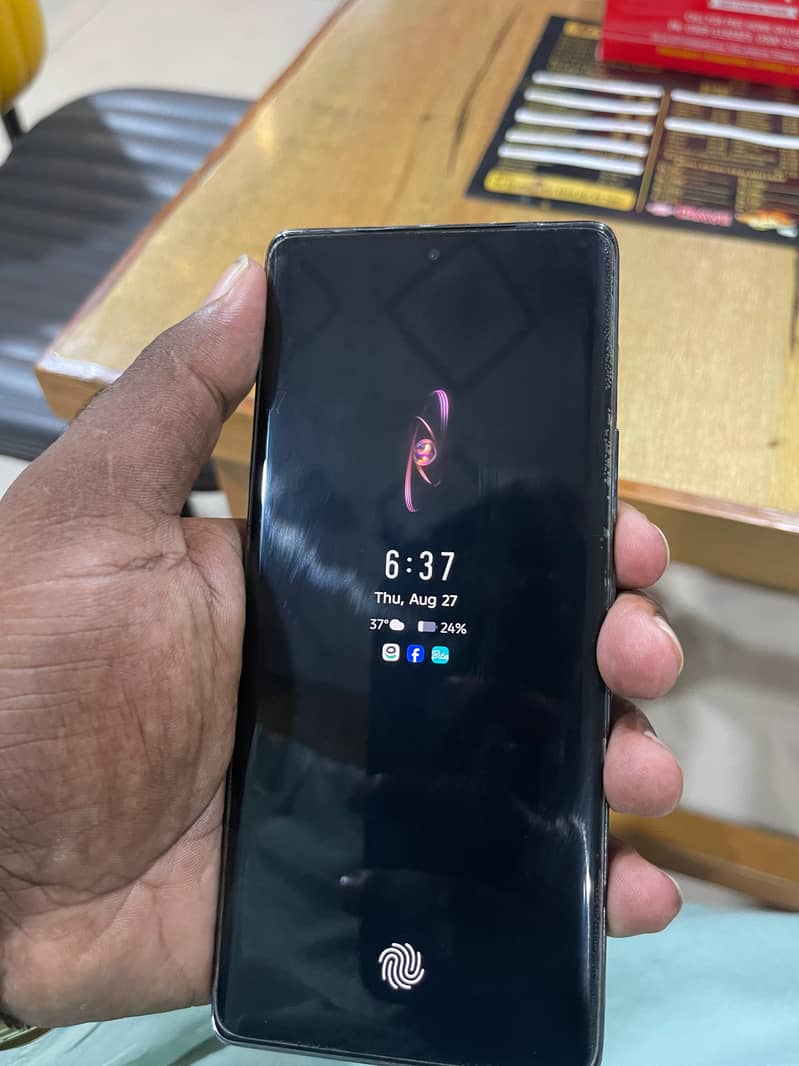 Infinix Zero 40 9