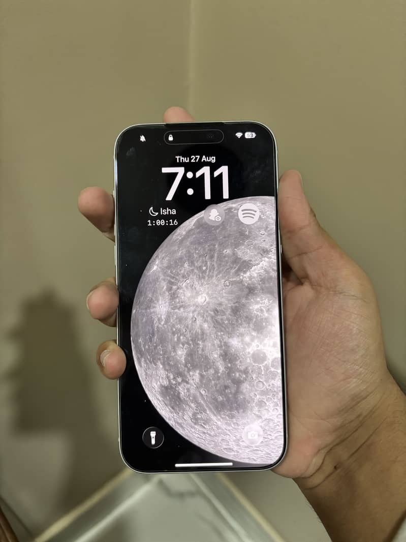 Apple iPhone 17 Pro Max 2