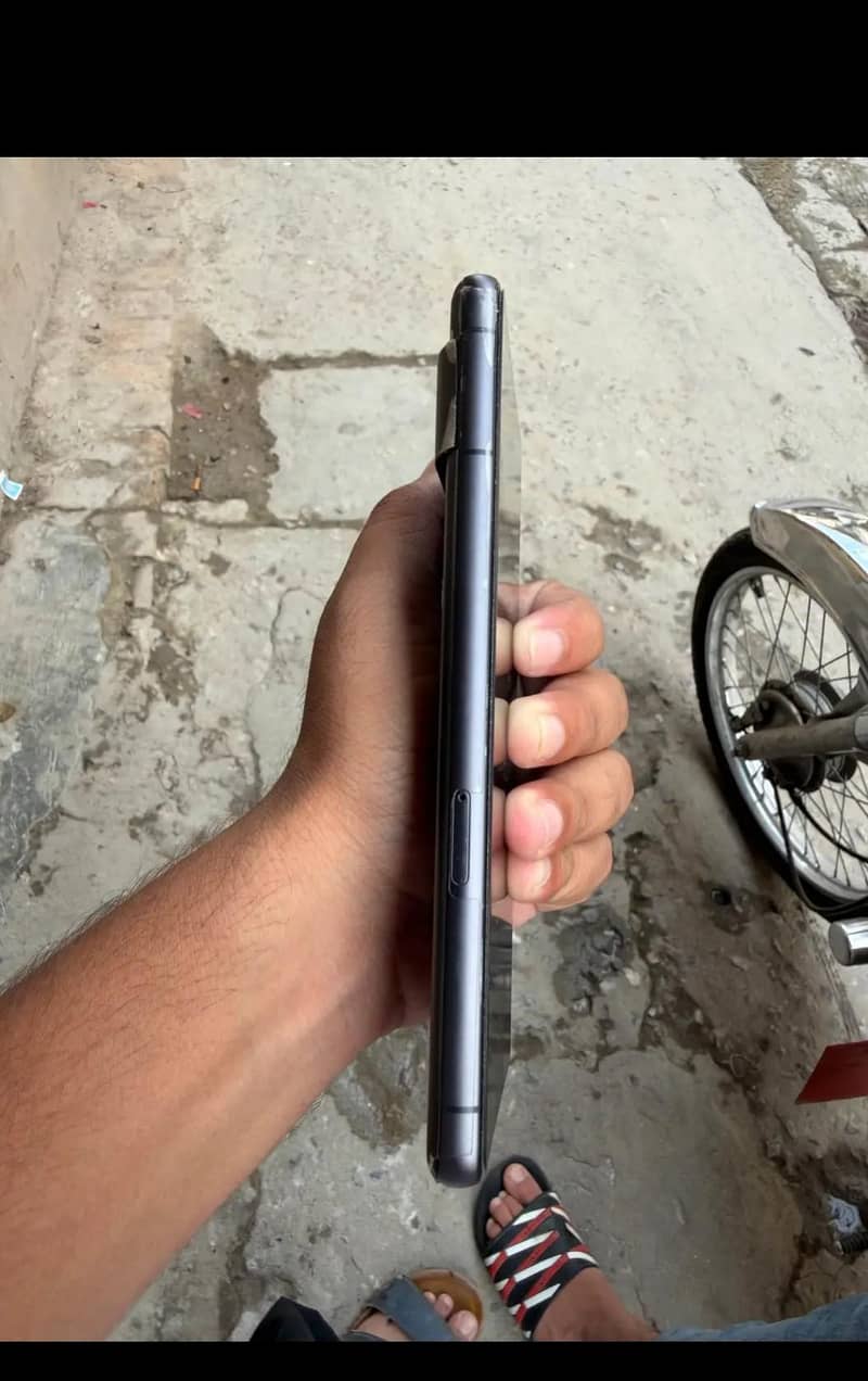 Google Pixel 7 4
