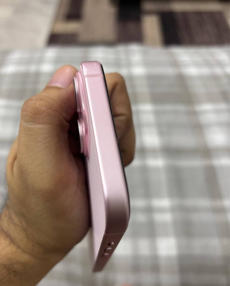 Apple iPhone 15 1