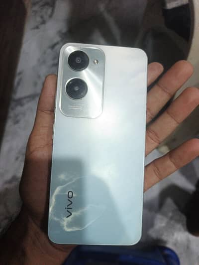 Vivo Y18