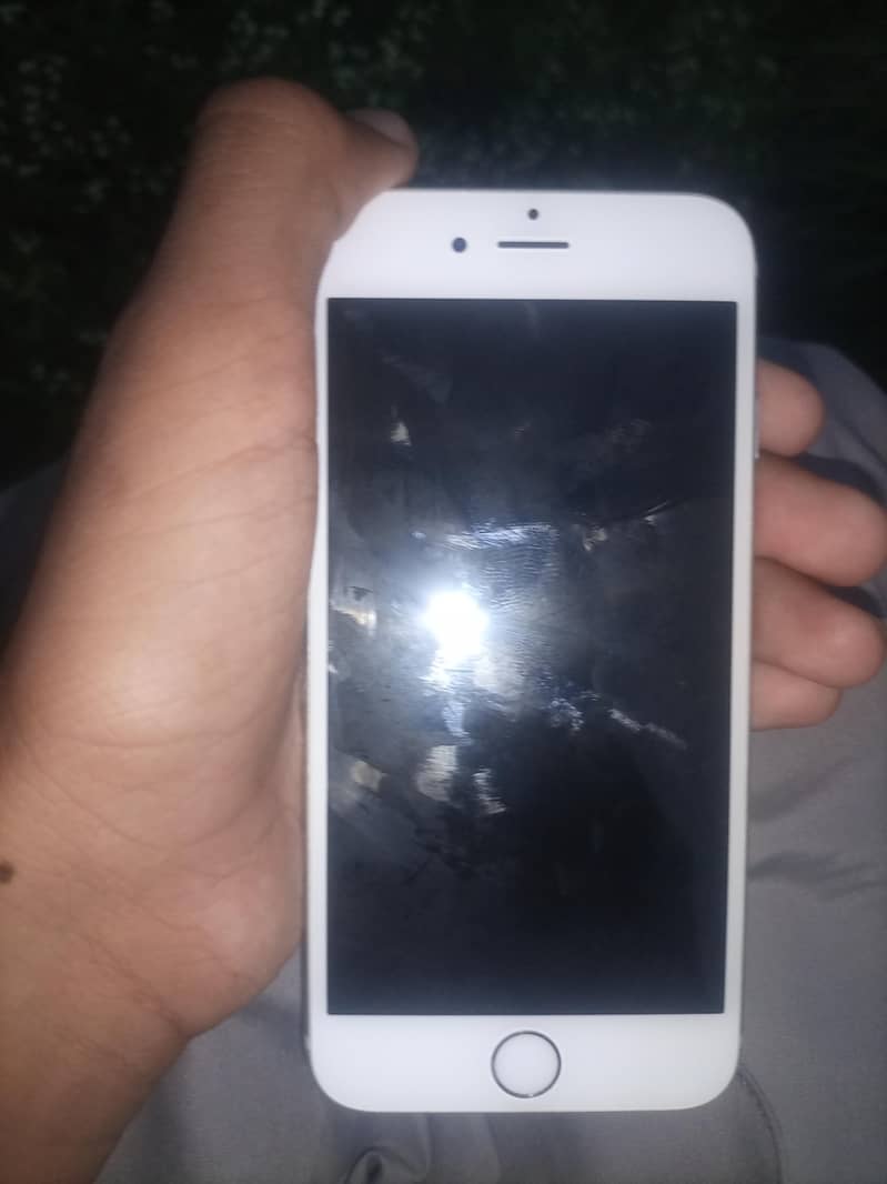 Apple iPhone 6S 2