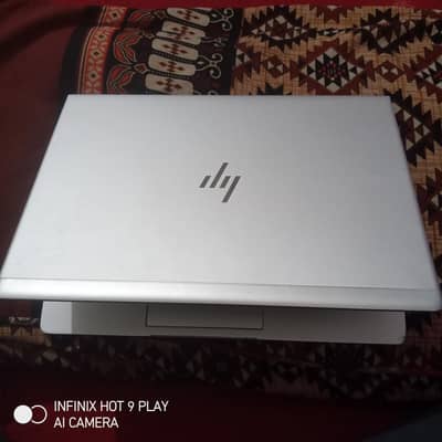 HP EliteBook 830 G5