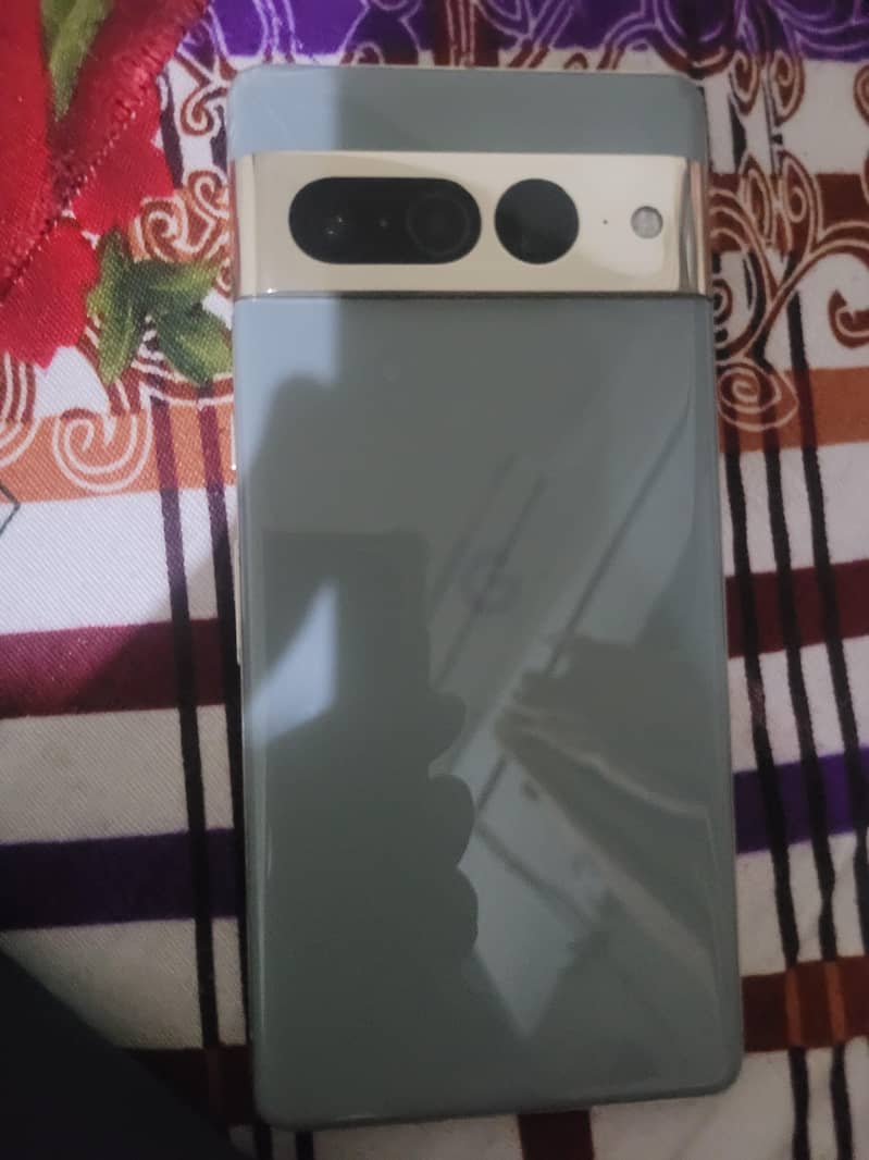 Google Pixel 7 Pro 2