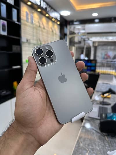 iPHONE 15 PRO MAX (Brand new)