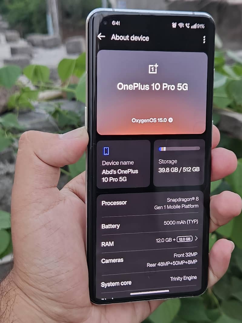 One Plus 10 Pro 4