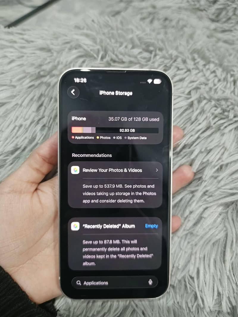 Apple iPhone 13 6