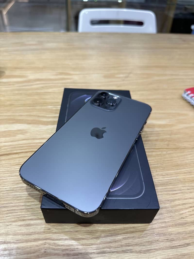 Apple iPhone 12 Pro Max 1