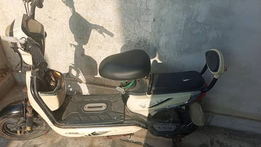 Scooty for 6 to 12 year child
