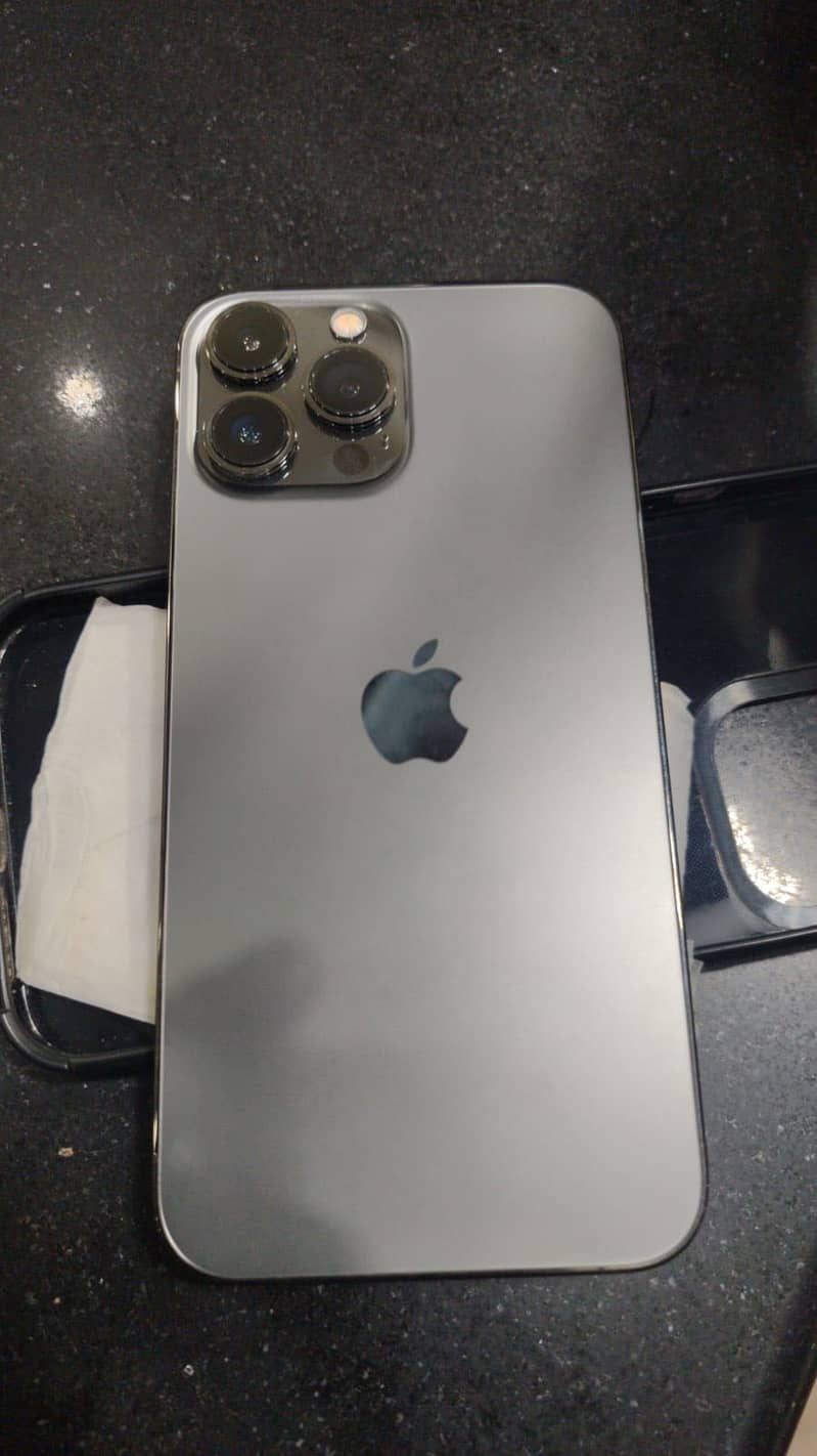 Iphone 13 pro max 2