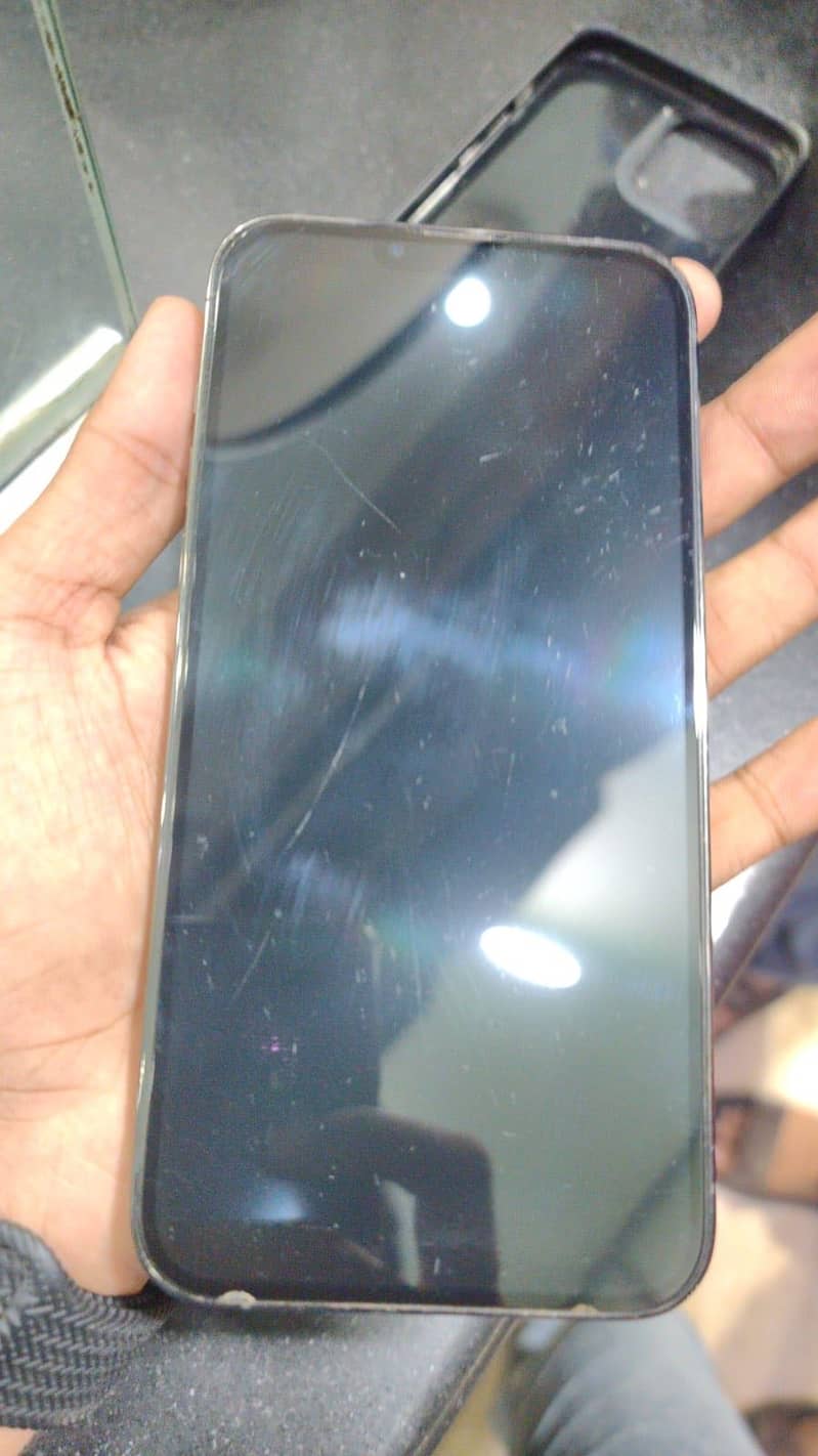 Iphone 13 pro max 4
