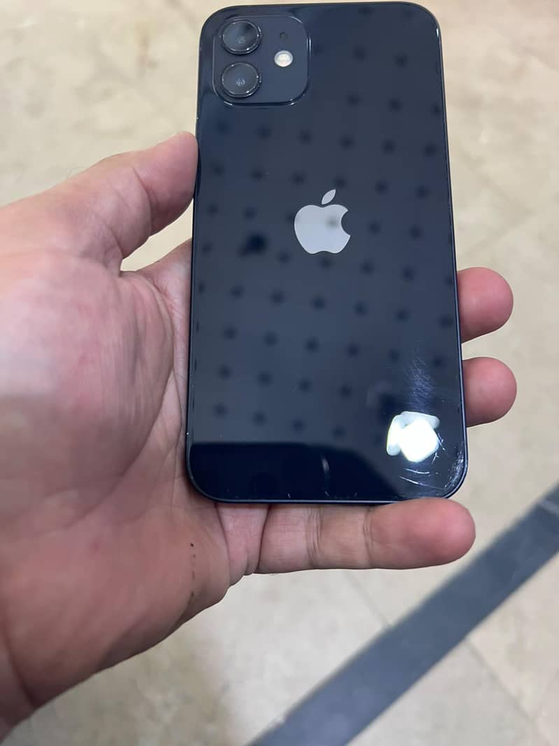 Apple iPhone 12 5