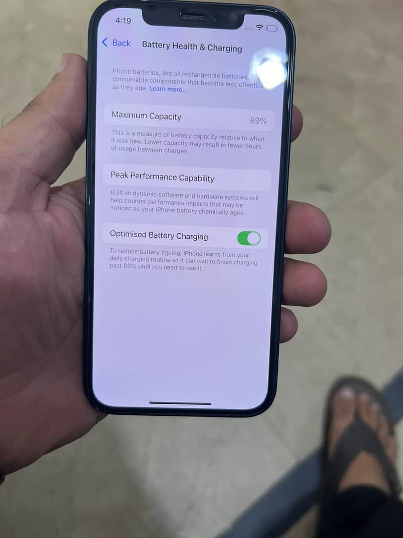 Apple iPhone 12 12