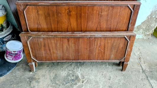Set of 2Pc Wooden Single Beds (Very Good Condition)