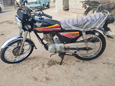 Honda cg125 (2010) Karachi no file & smart card available