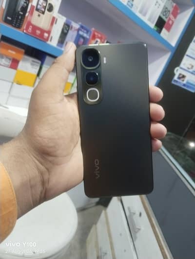 Vivo Y400