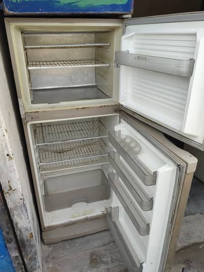 Dawlance refrigerator For sale