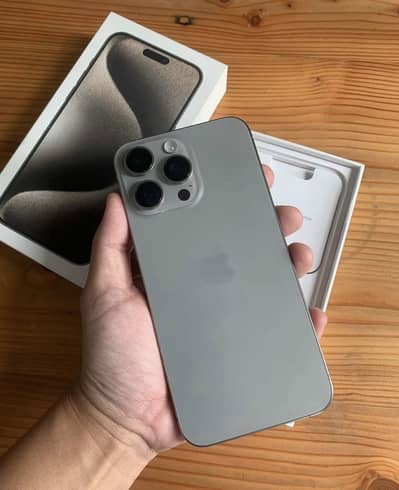 Apple iPhone 15 Pro Max 256GB LLA 10/10