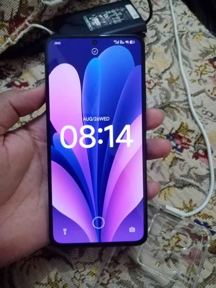 Xiaomi Redmi Note 13 Pro 1