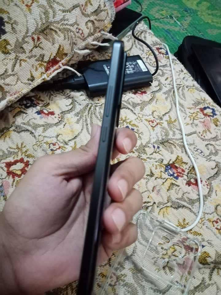 Xiaomi Redmi Note 13 Pro 4