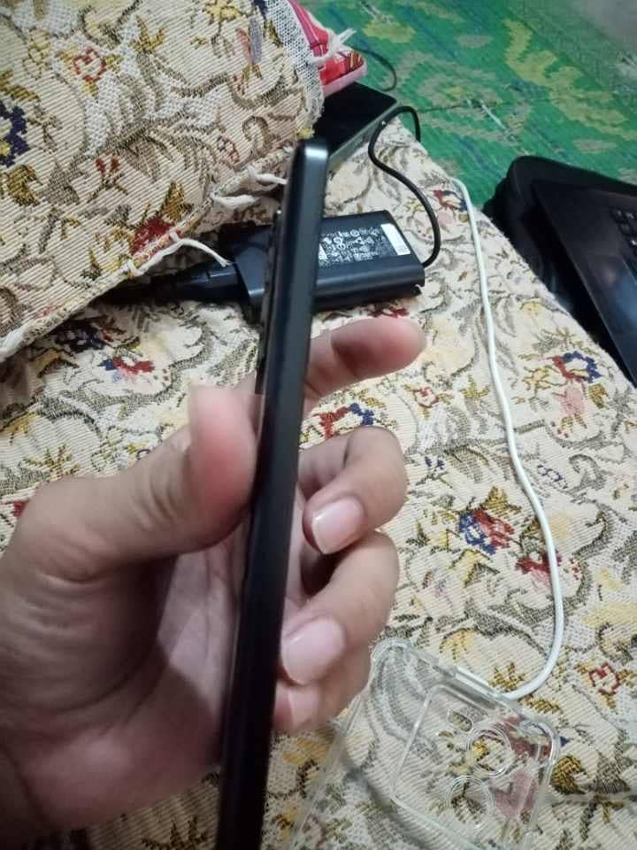 Xiaomi Redmi Note 13 Pro 5