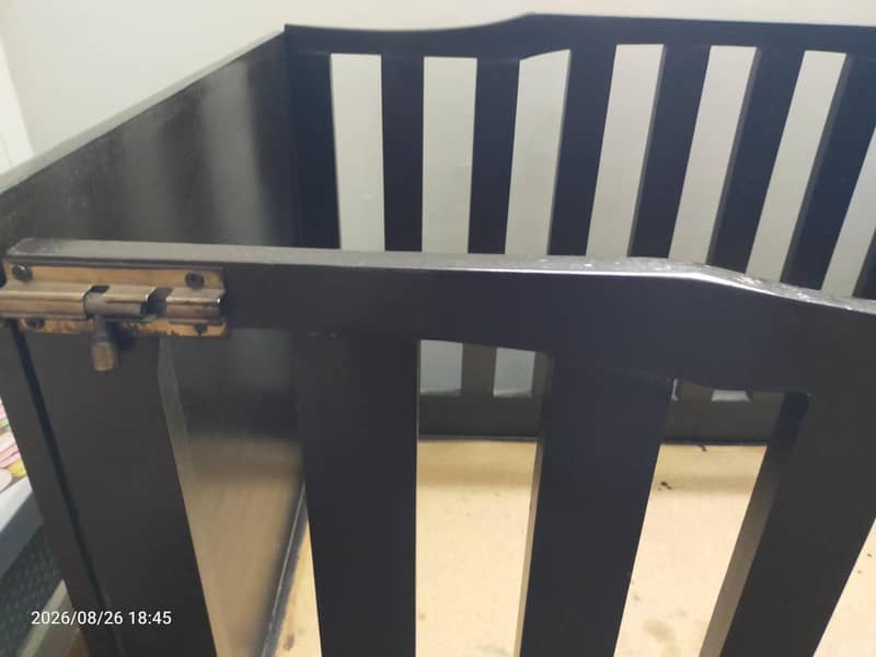 Baby Cot 2