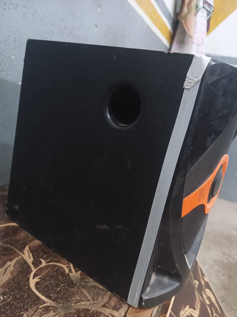 Base Audionic 3