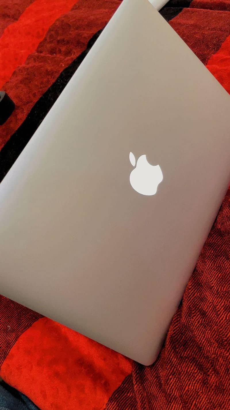 Macbook pro 2015 2