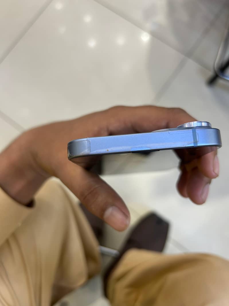 Apple iPhone 14 1