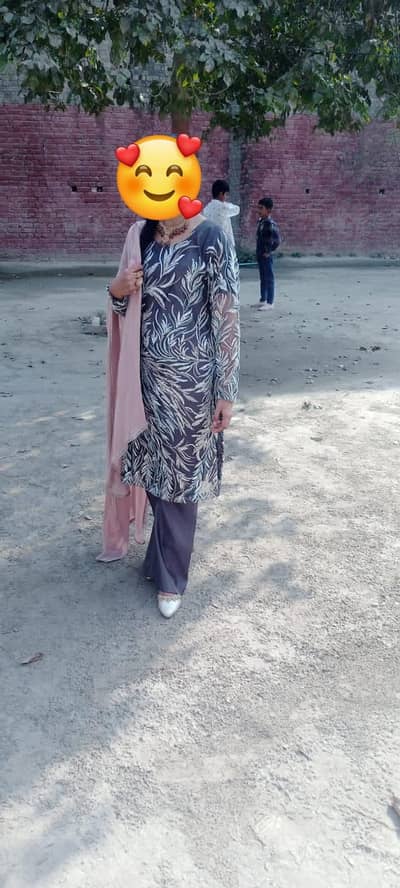 Trouser shirt with duppatta for sale in lahore