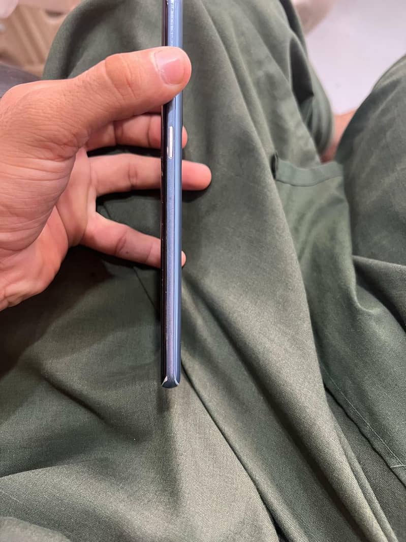 One Plus 8 5G 3