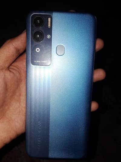 Tecno Pova Neo le6