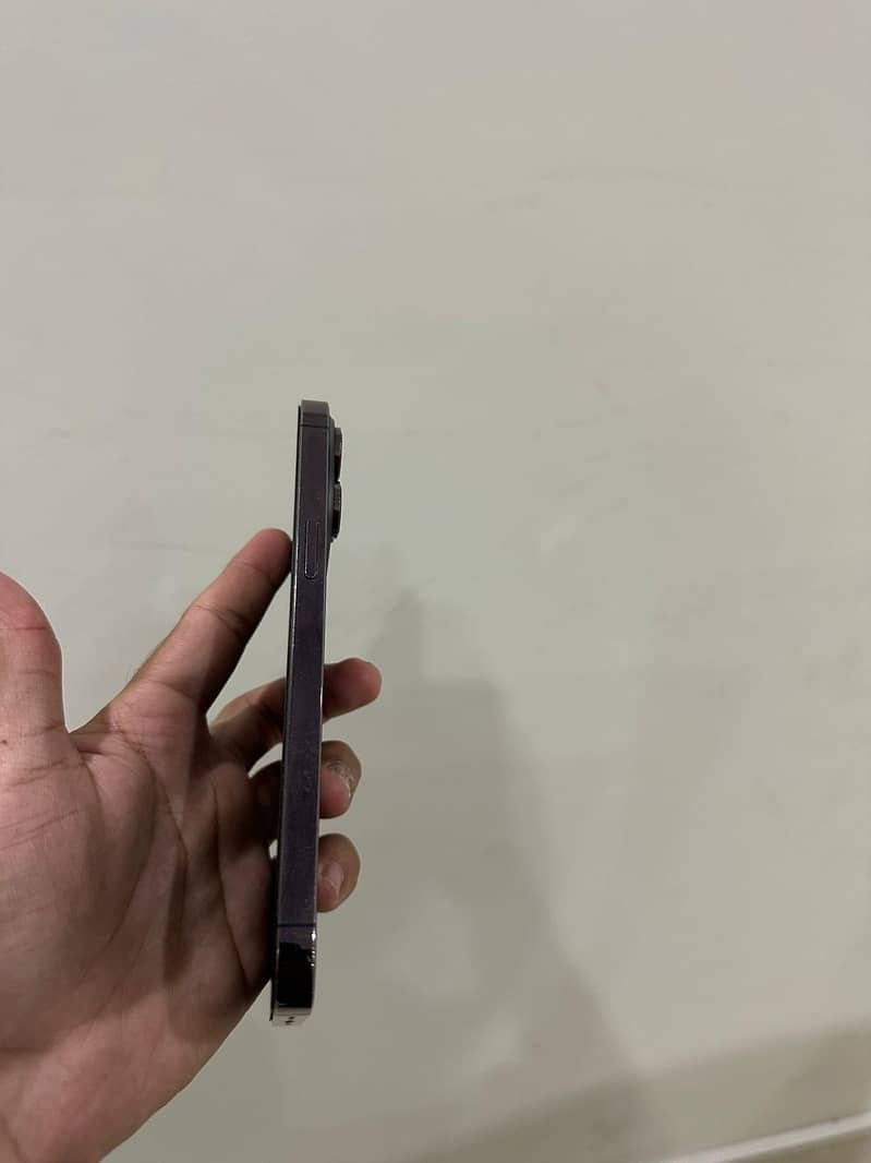 iphone 14 pro max 5