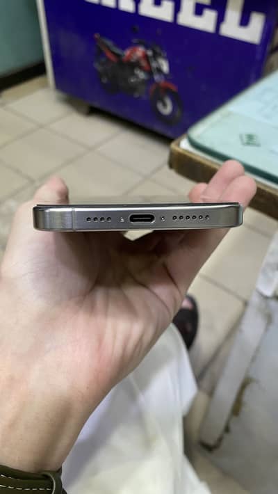 Apple iPhone 15 Pro Max