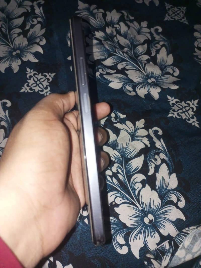 Realme Note 60x 2