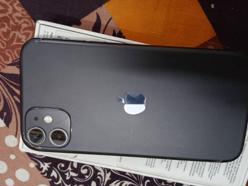 Apple iPhone 11 6