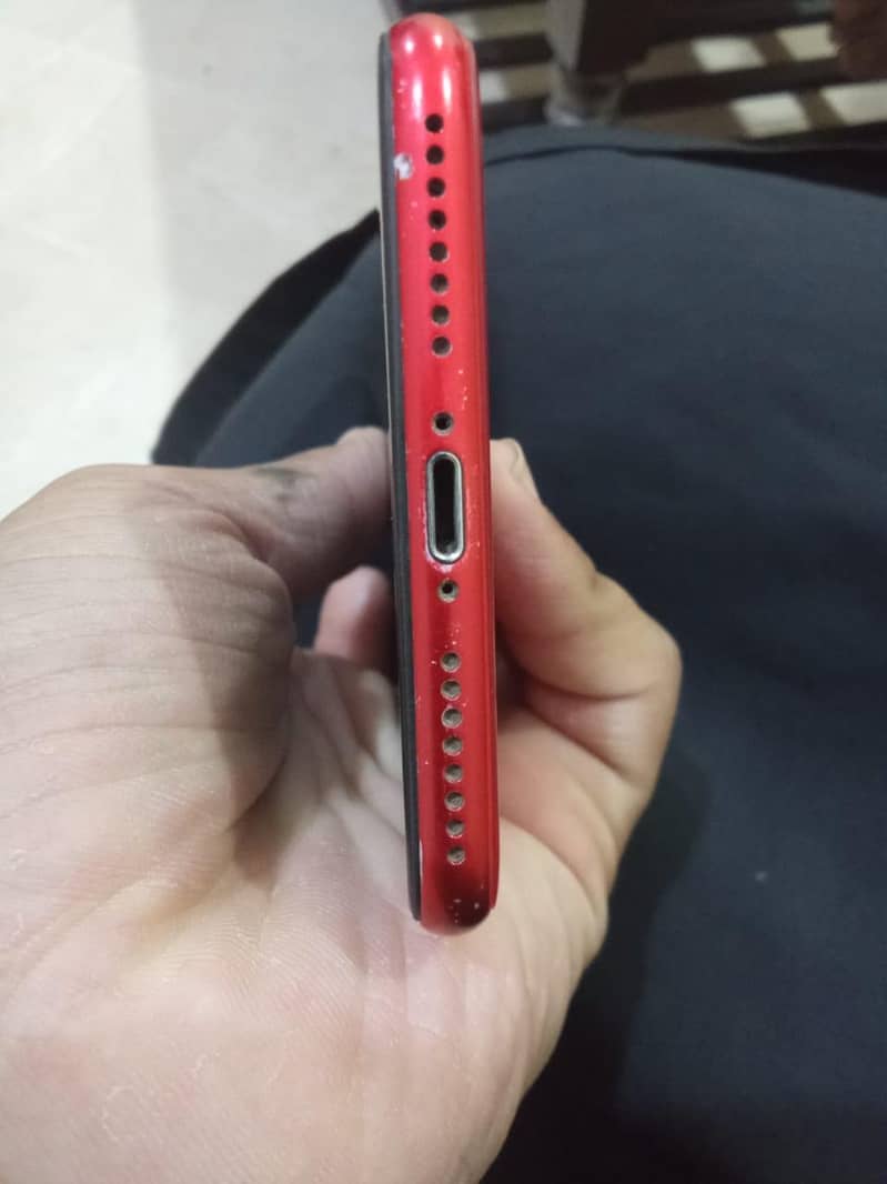 Apple iPhone 8 Plus 1