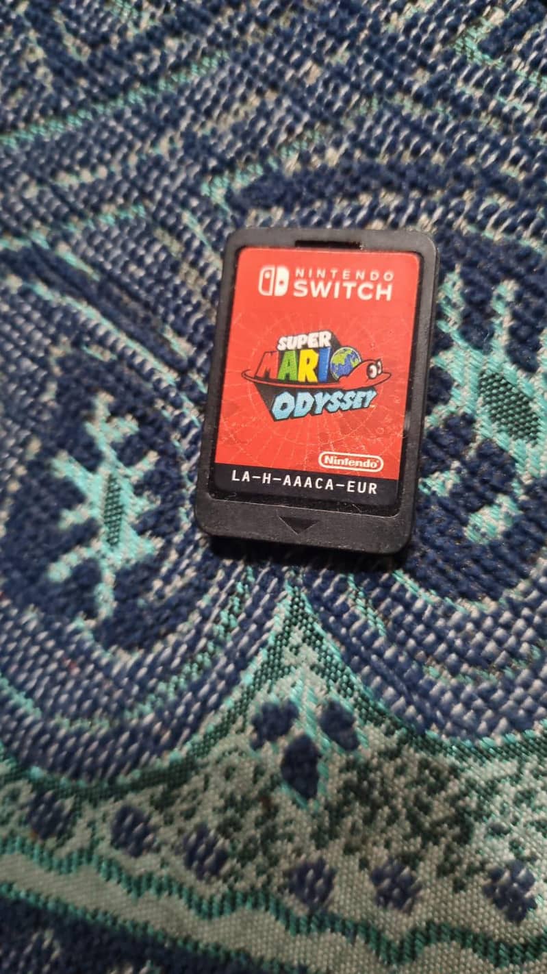 Nintendo Switch 5