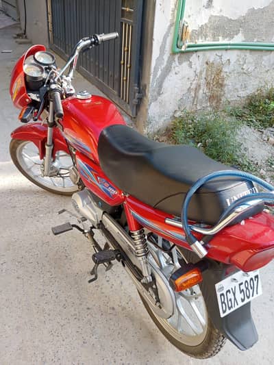 United 100 cc bike for sale