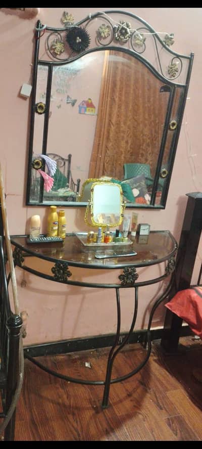 sale furnituŕe
