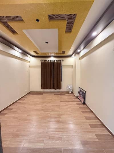 PORTION RENT 3 BED DD FIRST FLOOR WITH ROOF STEPRATE ENTRANCE BLOCK15