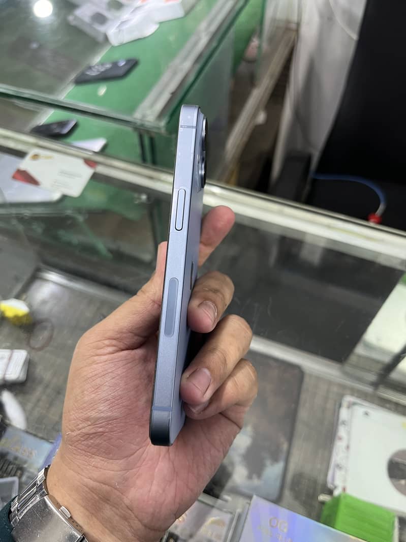 Apple iPhone 14 2