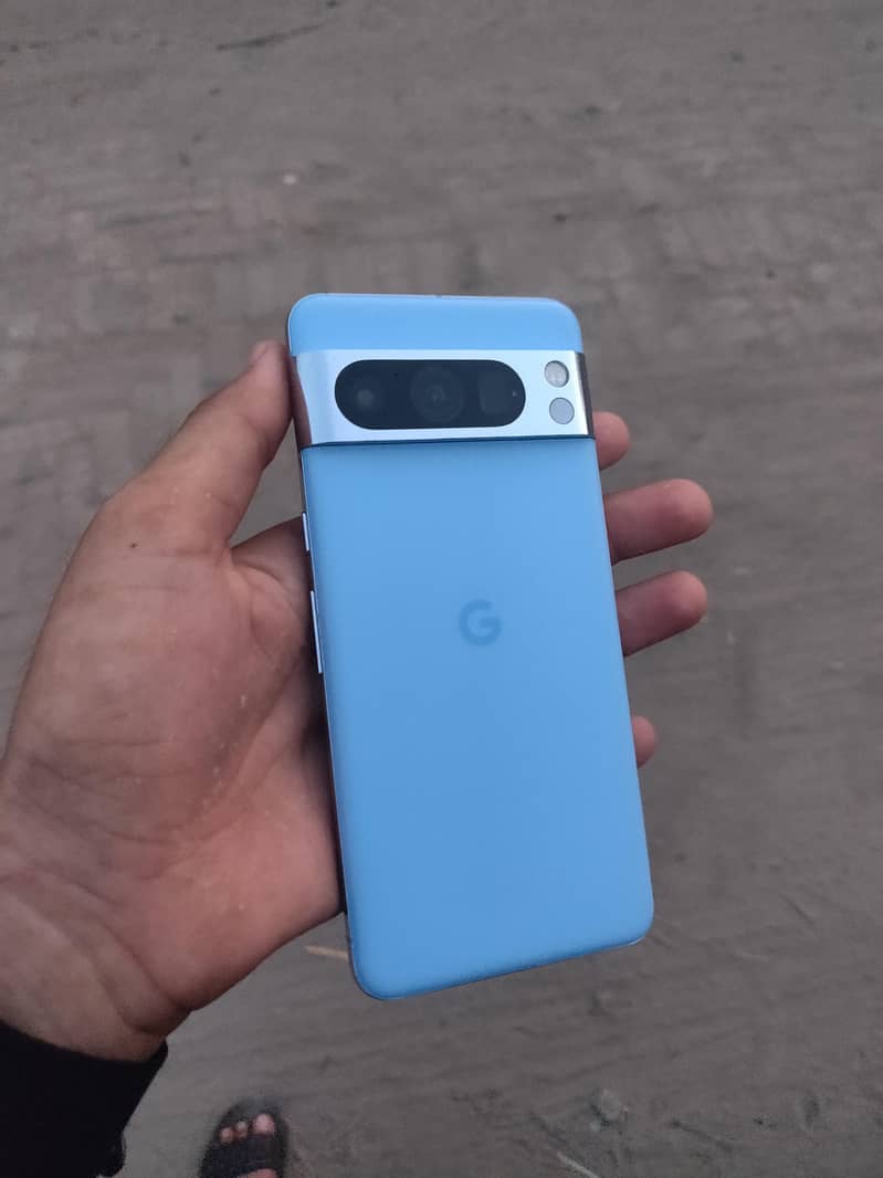 Google Pixel 8 Pro 0
