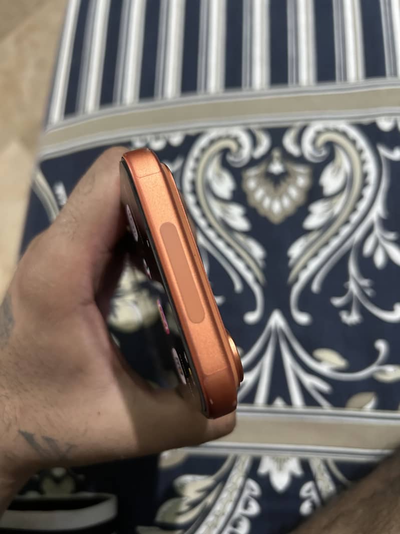 iPhone 17 Pro Max 2