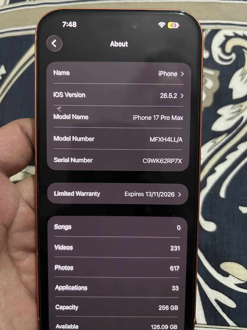 iPhone 17 Pro Max 3