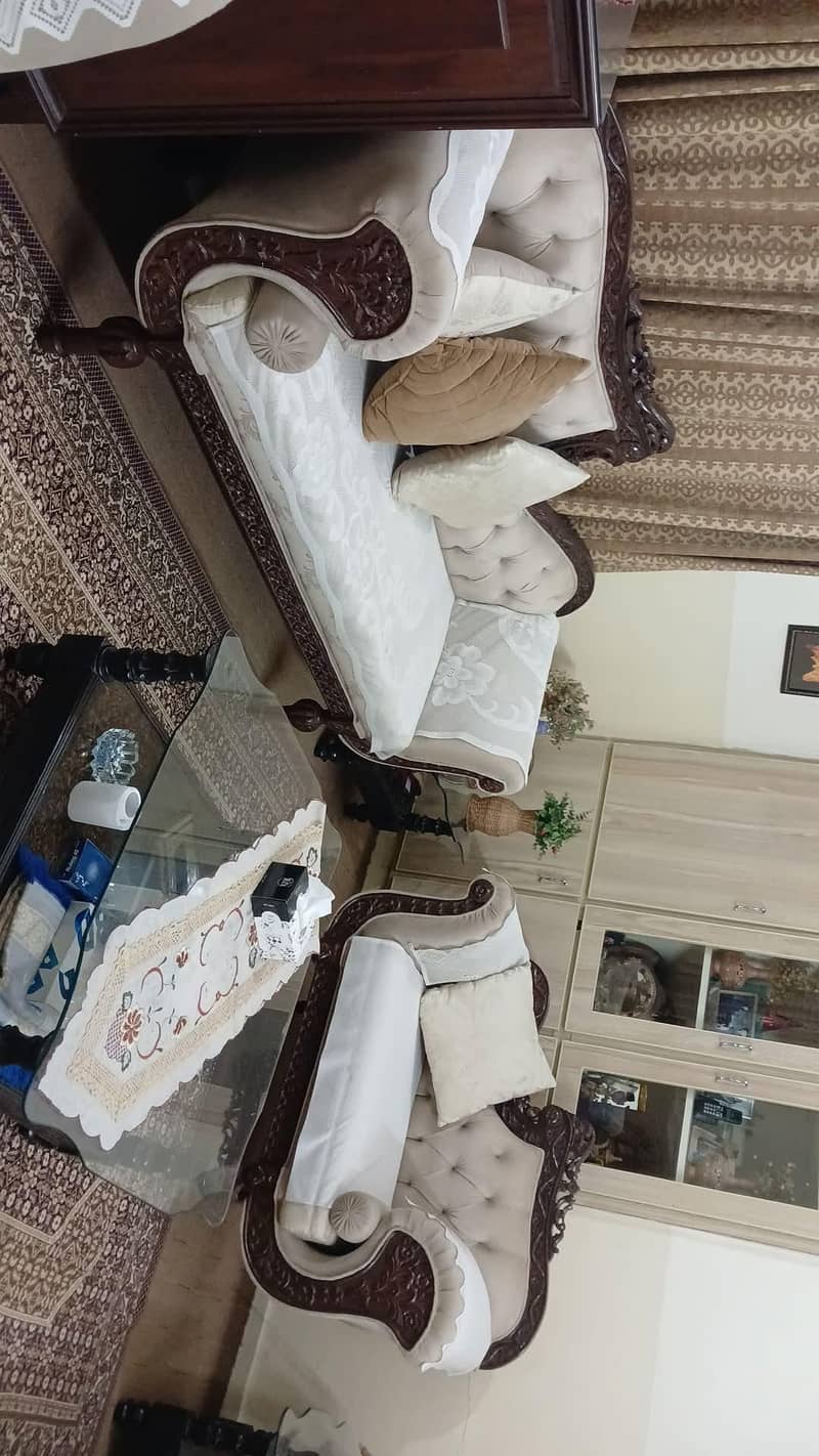 sofa set 0