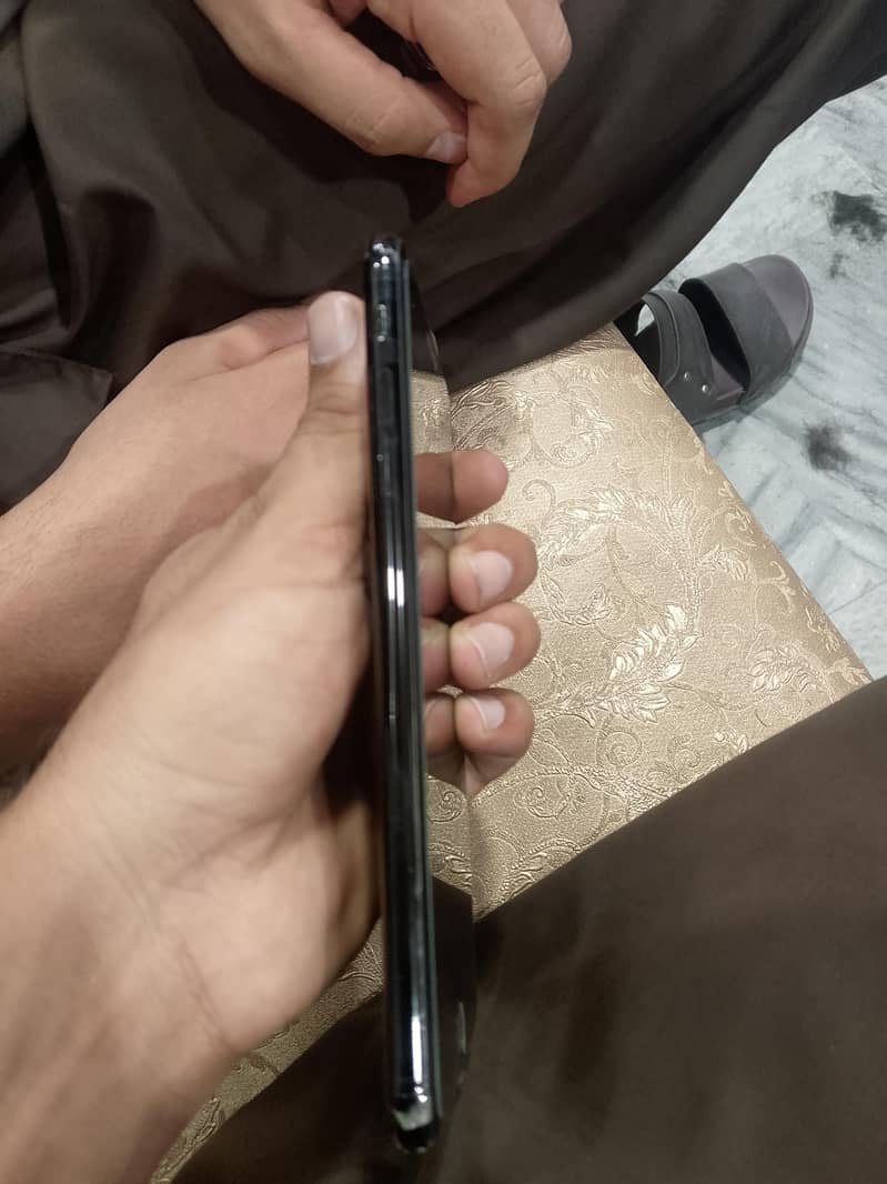 Apple iPhone 7 Plus 3