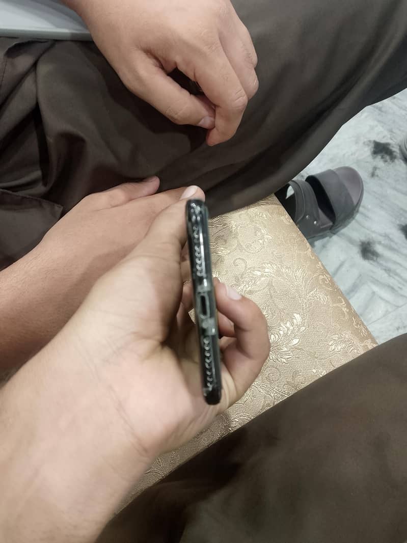 Apple iPhone 7 Plus 4